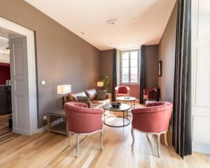 Lire la suite à propos de l’article Les critères essentiels pour choisir la meilleure location de château en Isère