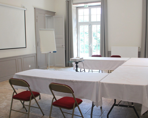 séminaire avec disposition en U